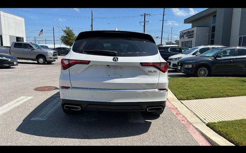 2023 Acura MDX Advance Package