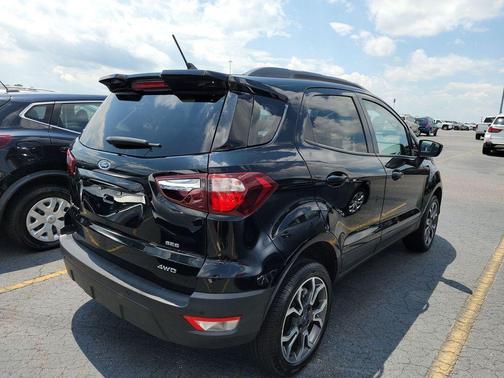 2020 Ford EcoSport SES
