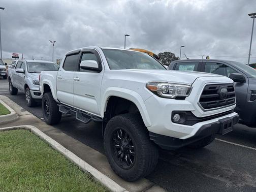 2018 Toyota Tacoma SR5