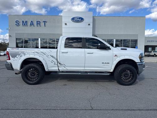 2021 RAM 2500 Big Horn Crew Cab 4x4 6'4' Box