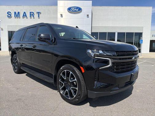 2021 Chevrolet Suburban RST