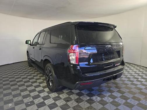 2021 Chevrolet Suburban RST