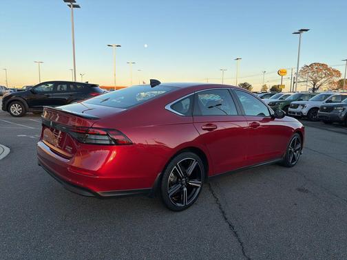 2024 Honda Accord Hybrid Base