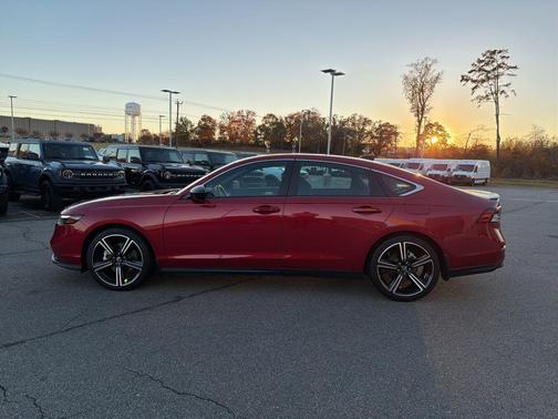2024 Honda Accord Hybrid Base