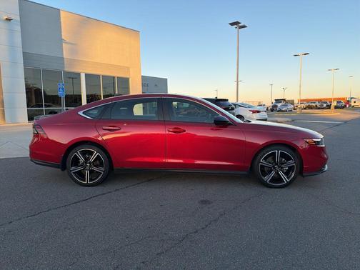 2024 Honda Accord Hybrid Base