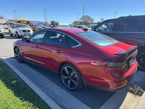 2024 Honda Accord Hybrid Base
