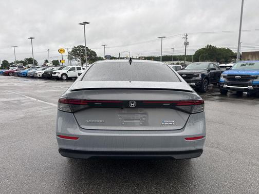 2025 Honda Accord Hybrid Base