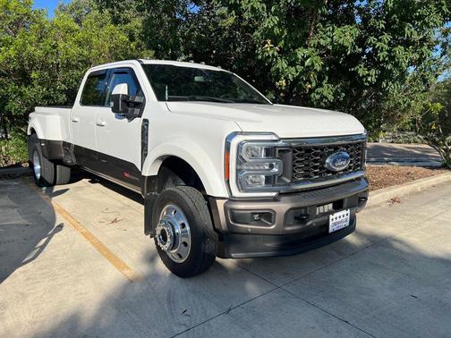 Star White Metallic Tri-Coat 2023 Ford F-450 King Ranch
