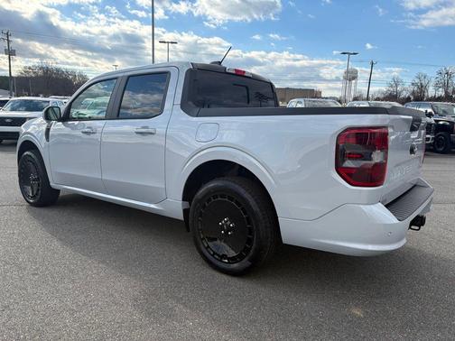 2026 Ford Maverick Lobo