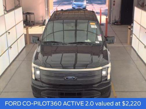 2022 Ford F-150 Lightning LARIAT