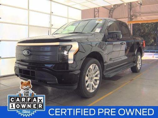 2022 Ford F-150 Lightning LARIAT