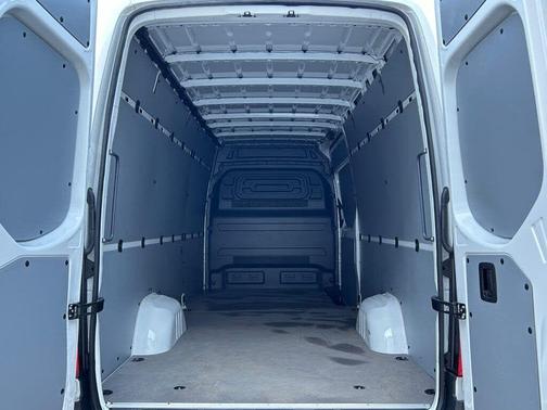 2025 Mercedes-Benz Sprinter 2500 High Roof
