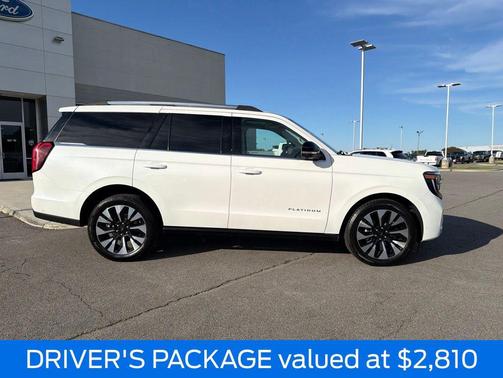 White Metallic 2025 Ford Expedition Platinum