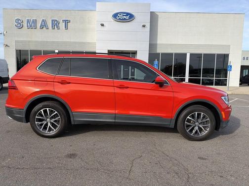 2019 Volkswagen Tiguan 2.0T SE