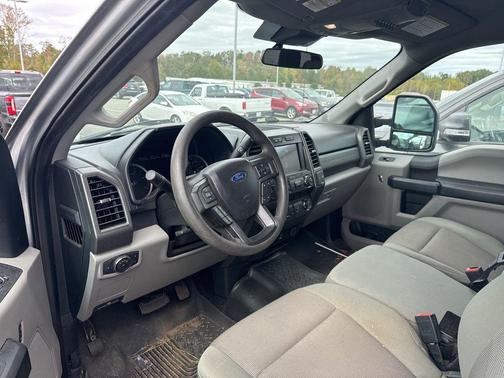2020 Ford F-250 XL