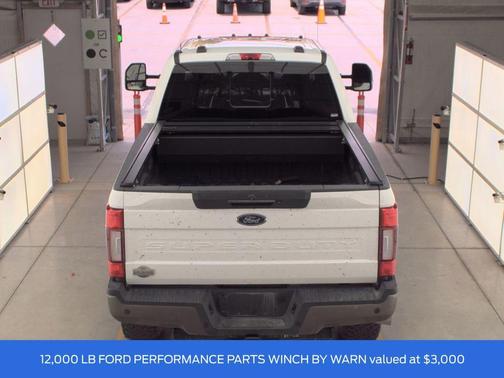 Oxford White 2022 Ford F-250 King Ranch