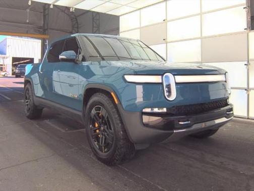 2022 Rivian R1T Adventure