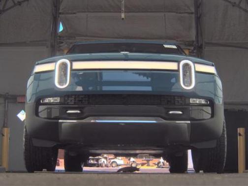 2022 Rivian R1T Adventure