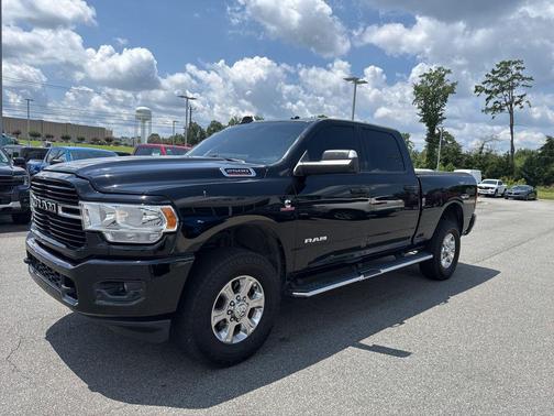 2021 RAM 2500 Big Horn Crew Cab 4x4 6'4' Box