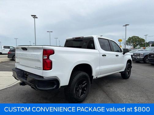 Summit White 2020 Chevrolet Silverado 1500 Custom Trail Boss