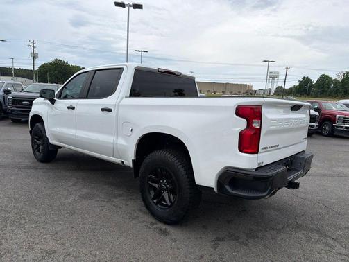 Summit White 2020 Chevrolet Silverado 1500 Custom Trail Boss