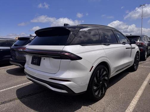 2024 Lincoln Nautilus Black Label