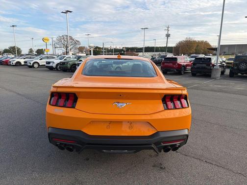 2026 Ford Mustang EcoBoost Premium