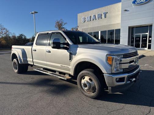 2017 Ford F-350 Lariat