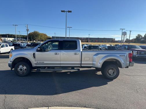 2017 Ford F-350 Lariat