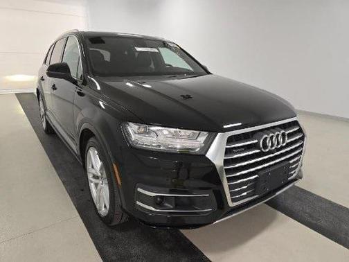 2017 Audi Q7 3.0T Prestige