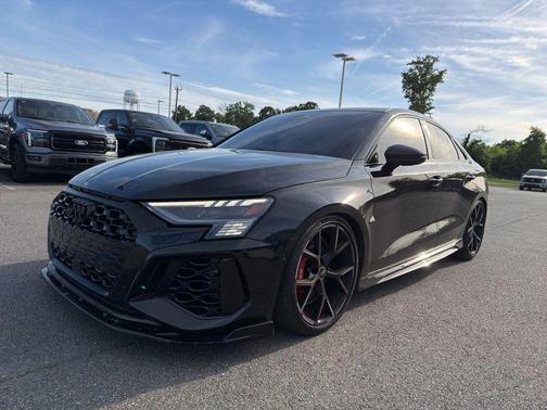 Mythos Black Metallic 2023 Audi RS 3 TFSI quattro S tronic