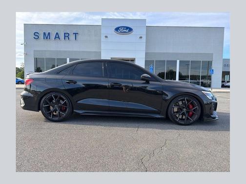 Mythos Black Metallic 2023 Audi RS 3 TFSI quattro S tronic