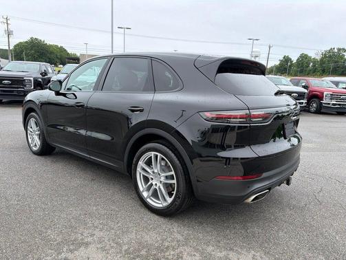 Black 2021 Porsche Cayenne Cayenne
