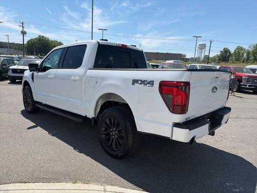 Oxford White 2026 Ford F-150 XLT