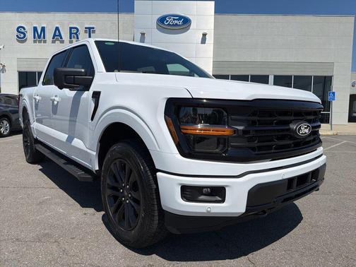 Oxford White 2026 Ford F-150 XLT