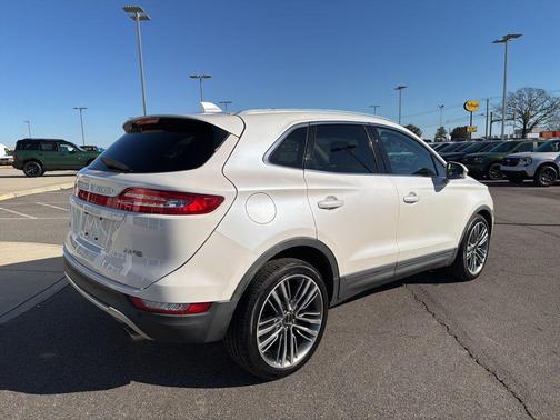 2015 Lincoln MKC Base