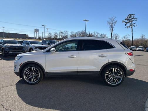2015 Lincoln MKC Base