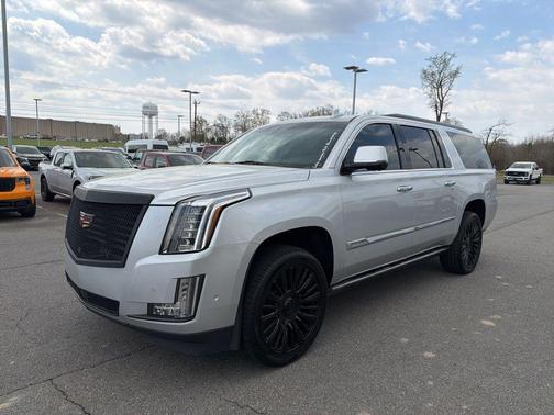 Radiant Silver Metallic 2018 Cadillac Escalade ESV Premium Luxury