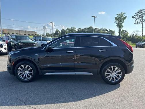 2021 Cadillac XT4 Premium Luxury