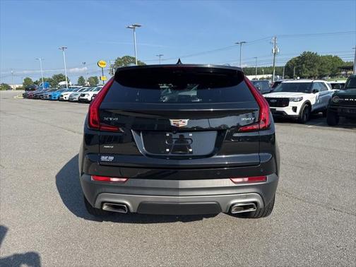 2021 Cadillac XT4 Premium Luxury
