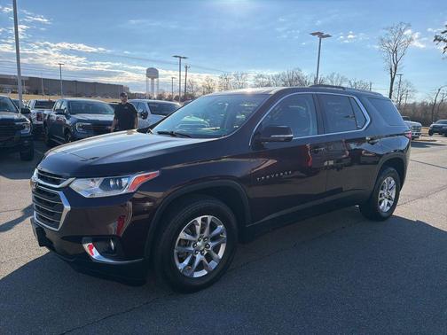 2018 Chevrolet Traverse LT Cloth
