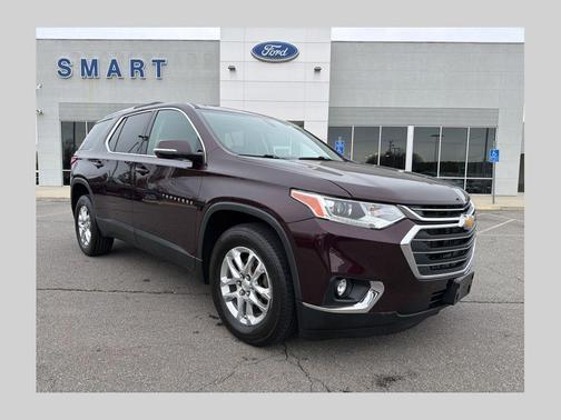 2018 Chevrolet Traverse LT Cloth