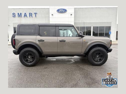 Gray 2025 Ford Bronco Badlands