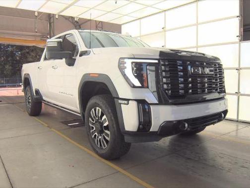 2024 GMC Sierra 3500 Denali
