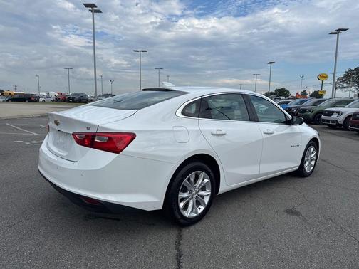 2024 Chevrolet Malibu FWD 1LT