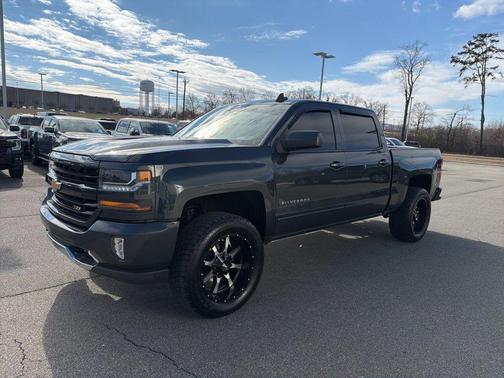 2018 Chevrolet Silverado 1500 2LT