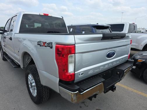 Ingot Silver 2019 Ford F-250 XLT