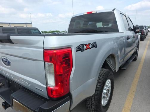 Ingot Silver 2019 Ford F-250 XLT