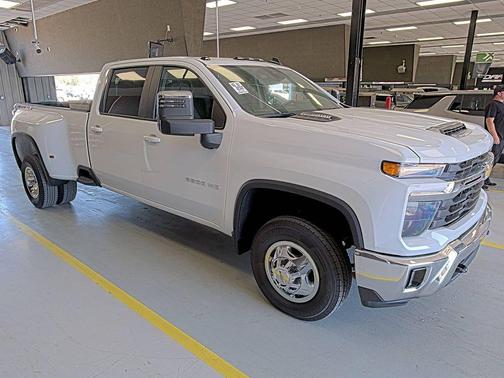 Summit White 2024 Chevrolet Silverado 3500 LT