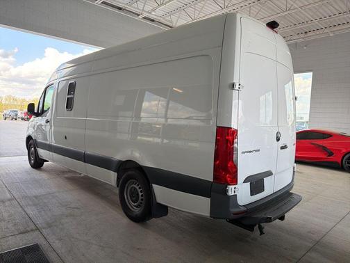 2021 Mercedes-Benz Sprinter 2500 High Roof